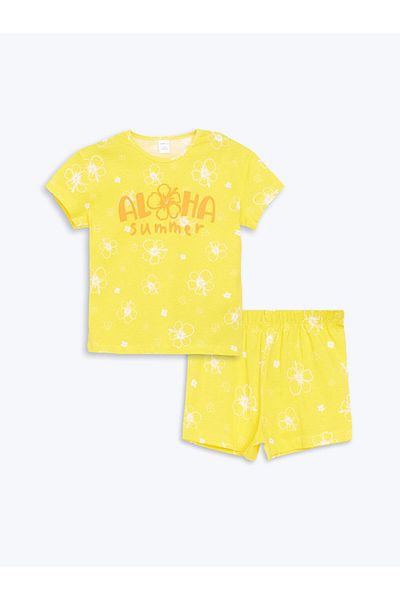LC Waikiki Lcw Crew Neck Printed Girl's T-Shirt and Shorts Pack of 2