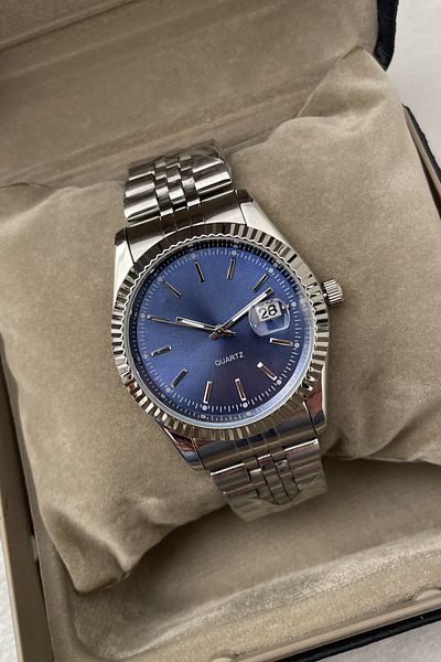 Leerybee Elite Men's Wristwatch with Premium Calendar Nk-11