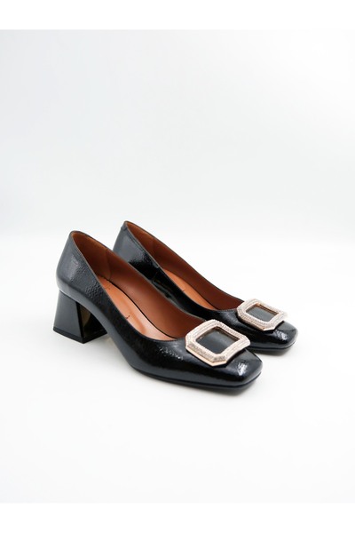 Tenau Pantofi cu toc de damă din piele naturală