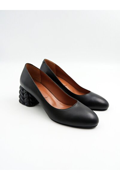 Tenau Ženske cipele sa štiklom od prave kože