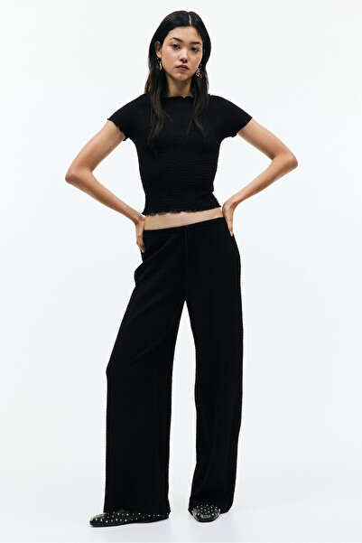 H&M Overlok Detaylı Krinkle Üst