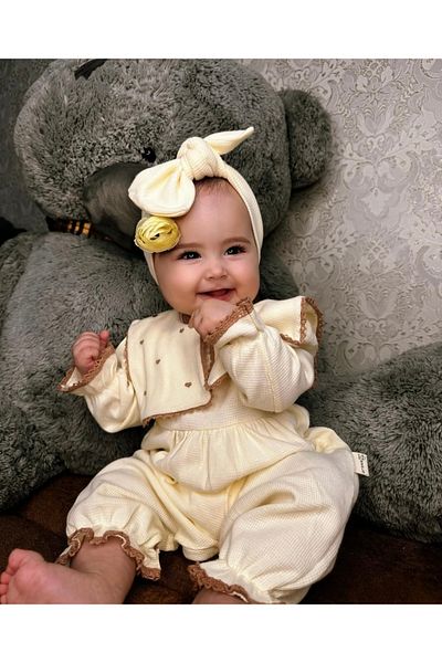 Jammybaby Waffle Patterned Square Collar 100% Cotton Jumpsuit and Bandana Set for Baby Girl - Cream