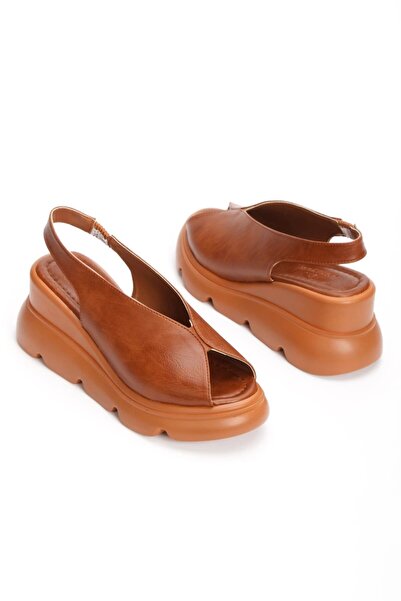 elvinshoes Lori Kadın Taba Yüksek Taban Lastikli Sandalet