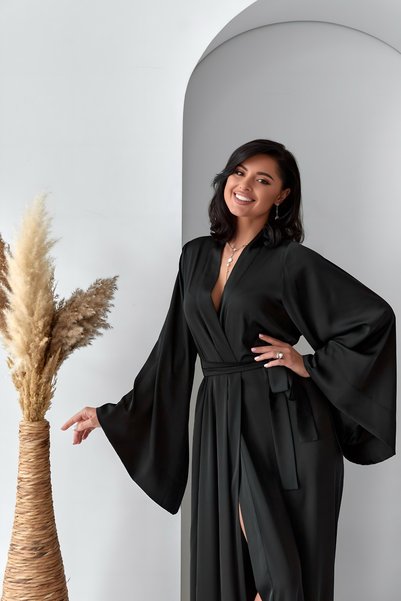 lousa Rochie neagră lungă din satin cu mâneci manșete
