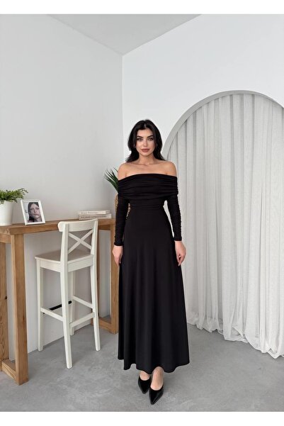 Deridün Yıldız Shoes فستان أوراس بدون حمالات