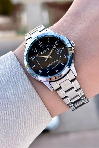 Casio Silver Color Women's Wristwatch with Black Numbers on the Dial
