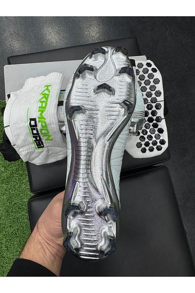 Krampon odası Cr 7 Elite Football Boots