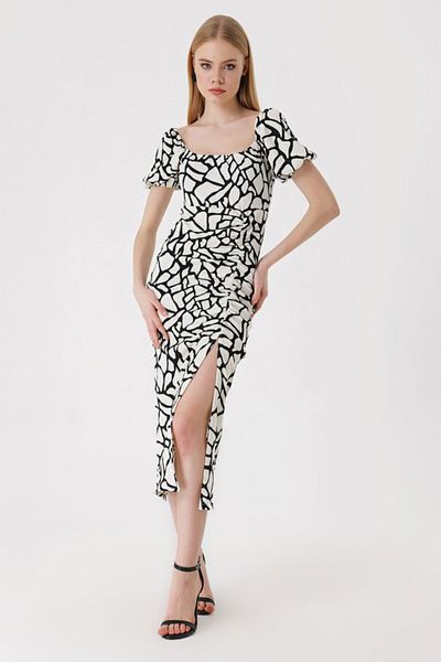 Kokosh moda 2396 Rochie tricotată de vară cu fantă - D. Negru