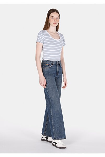 Colin's Slim Fit Kare Yaka Çizgili Kadın Mavi Kısa Kol Tişört