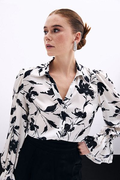 Sateen قميص بأكمام مفصلة - إكرو