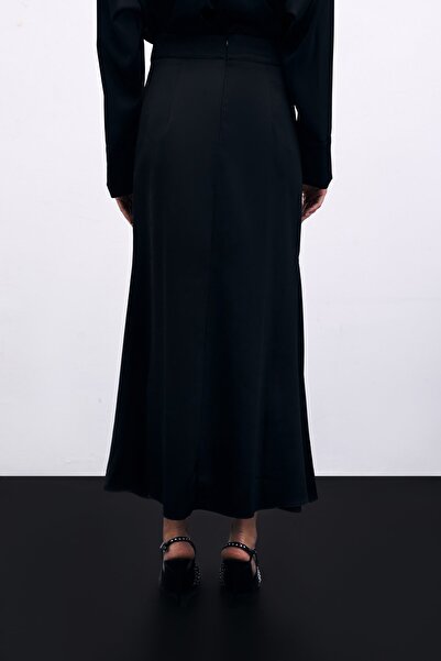 Sateen Kesik Detaylı Saten Etek - Siyah