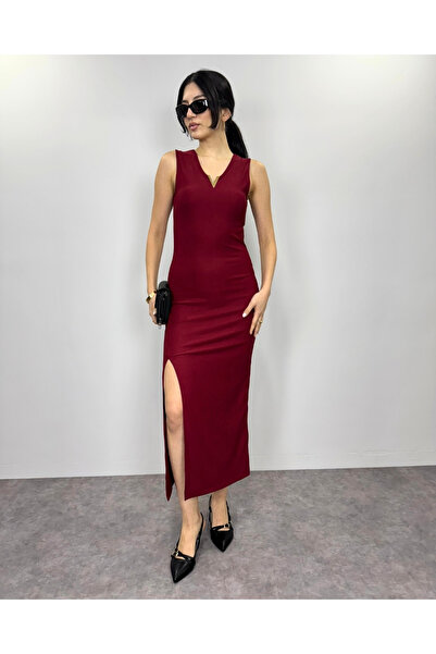 deqfashion Bordo Sıfır Kol V Aksesuarlı Yırtmaçlı Midi Boy Elbise