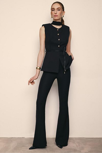 Touché Privé Gold Buttoned Fit Vest
