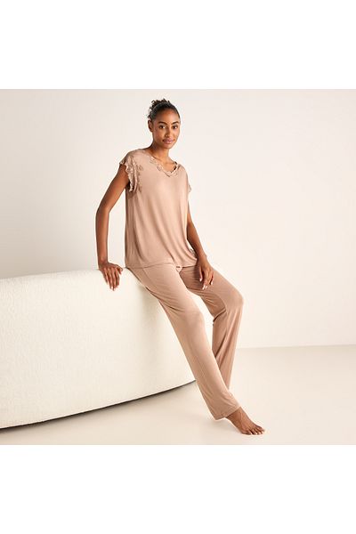 FAV Lace Trim T-shirt and Elasticated Pyjama Set