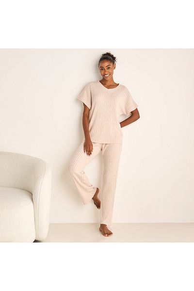 FAV Ribbed V-neck Top and Elasticated Pyjama Set