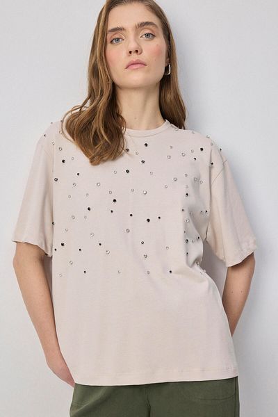 Touché Privé Stone Embroidered T-Shirt