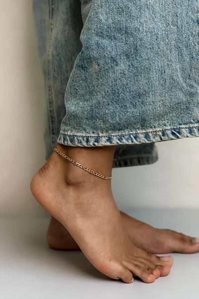 New Obsessions Stainless Steel Flat Figaro Chain Anklet