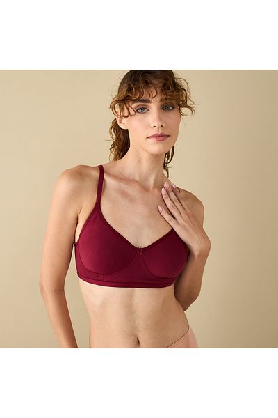 FAV Support Bra with Hook and Eye Closure and Adjustable Straps