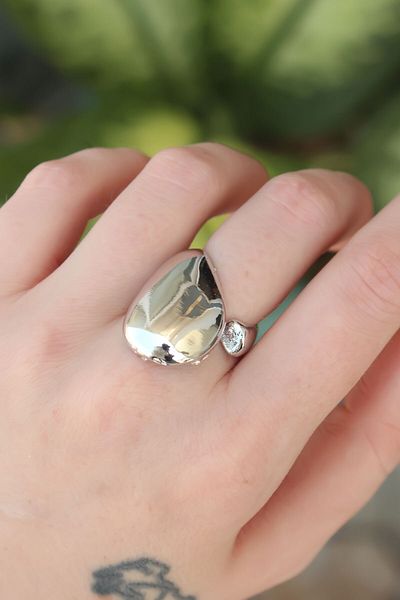 Skygo Brass Silver Color Adjustable Large Curved Ring - Tj-Byk3177