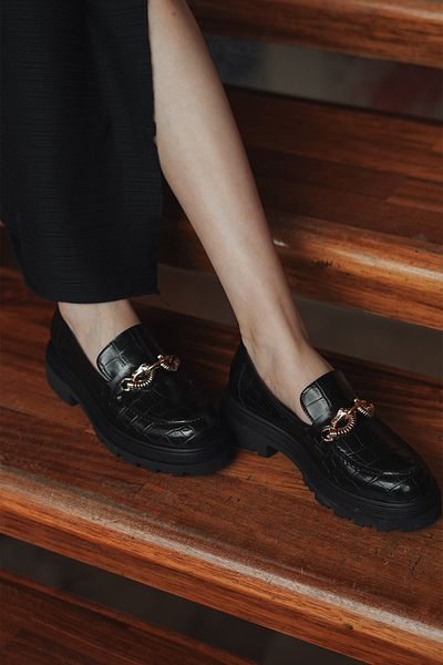 Marjin Rizya Black Croco – Loafer-Freizeitschuhe für Damen mit dicker Sohle und Schnalle