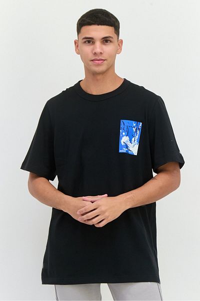 adidas Men Sportswear Fit Graphic Print Short Sleeves Outdoor T-shirt, Black