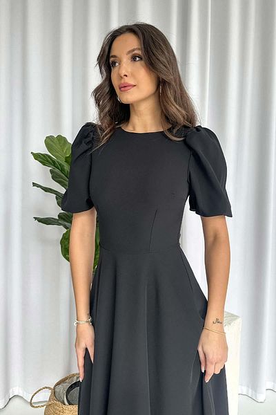 Mine Tan Butik Rochie fără model cu fustă kilos cu gât crew - neagră