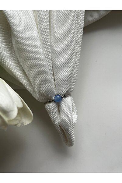 Pel Design الحد الأدنى من حجر الزبرجد القابل للتعديل من أسلاك الفولاذ المصنوعة يدويًا