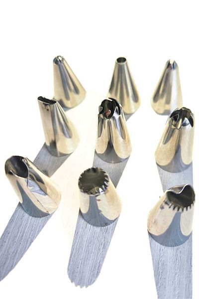lawrenceshop 9 Pieces Serving Cream Piping Bag Tip (Without Bag Only Tip) Squeezing Apparatus Whipped Cream Steel Material