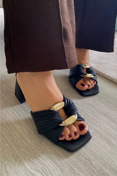 BZC AYAKKABI Women's Black Short Heel Gold Buckle Detailed Slippers