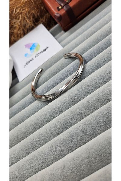 AURA Silver Colored Steel Hairdresser