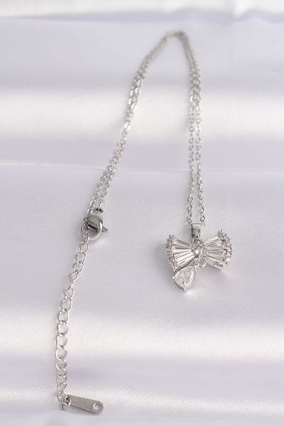 Skygo Silver Colored 316L Bow Necklace with Zircon Stone and Heart Detail - TJ-BKO8602