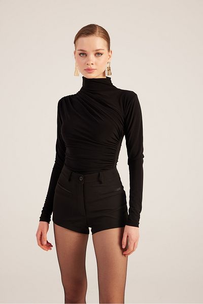HOLLY LOLLY Black Mini Bailey Shorts - High Waist and Zipper Detail