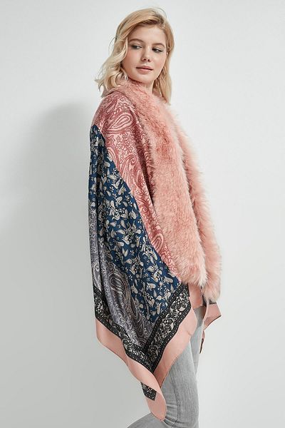 Axesoire 11188-3 Paisley Patterned Pink Poncho