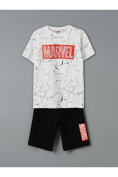 LC Waikiki LCW Kids Crew Neck Marvel Printed Set de pijamale pentru băieți cu pantaloni scurți