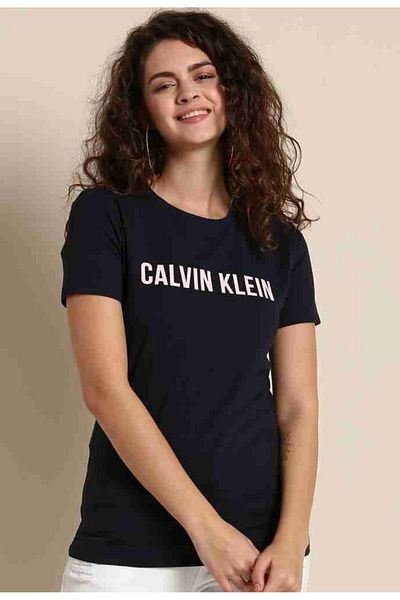 Calvin Klein Unisex Ck Chest Logo Relaxed Fit T-Shirt