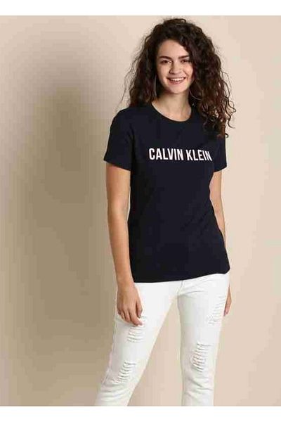 Calvin Klein Unisex Ck Chest Logo Relaxed Fit T-Shirt