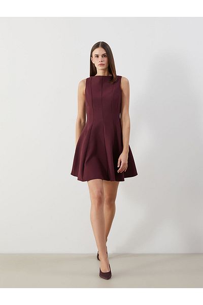 LC Waikiki Γυναικείο φόρεμα LCW Vision Plum Boat Neck Crepe