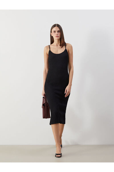 LC Waikiki Schwarzes Kleid mit U-Ausschnitt und Struktur