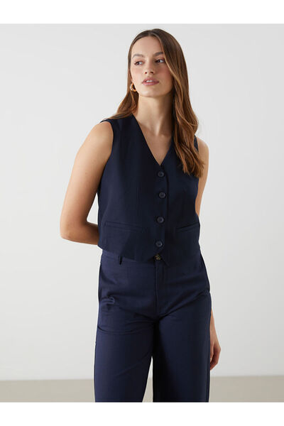 LC Waikiki سترة نسائية كلاسيكية برقبة على شكل حرف V