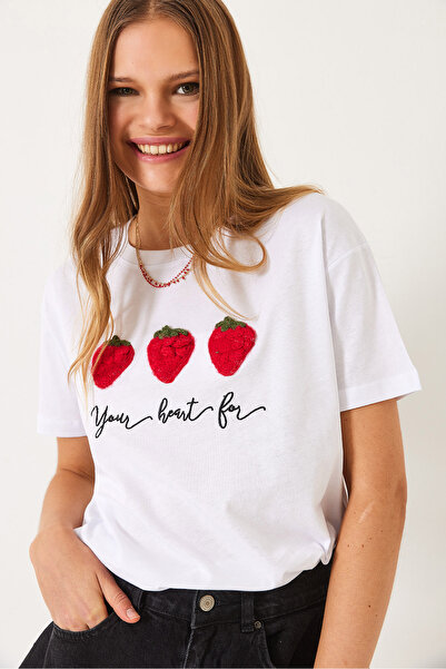 Bianco Lucci Γυναικείο ανάγλυφο κέντημα μπλουζάκι με αξεσουάρ φράουλα 60602010