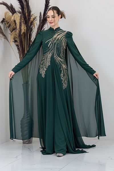 Surikka Elif Jumpsuit with Sleeves and Cape