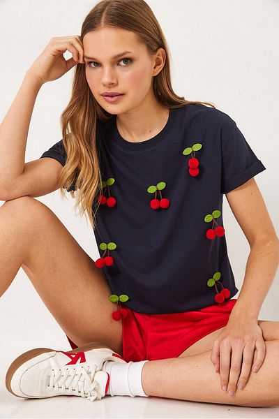 Bianco Lucci Kurzärmliges Damen-T-Shirt mit Kirsch-Accessoires 60602016