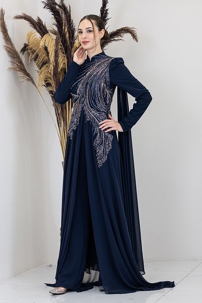 Surikka Elif Jumpsuit with Sleeves and Cape