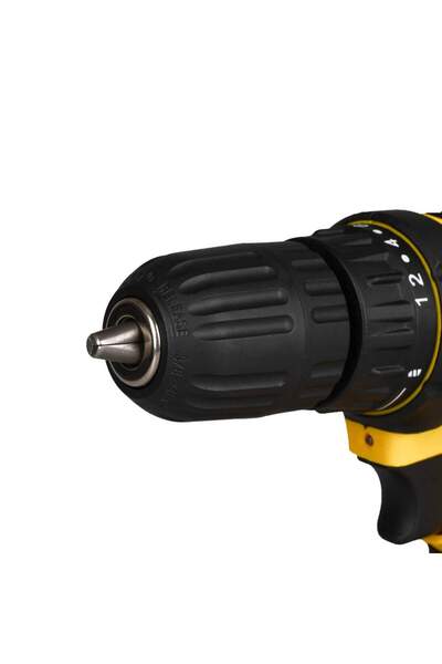 Rtrmax Akülü matkap 18 v 2x1,5 akü 1400 ddk 30 nm