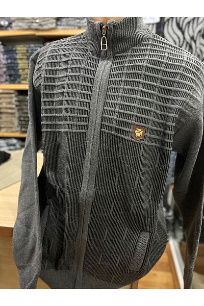 TCR Men's Knitwear Zippered Pocket Cardigan