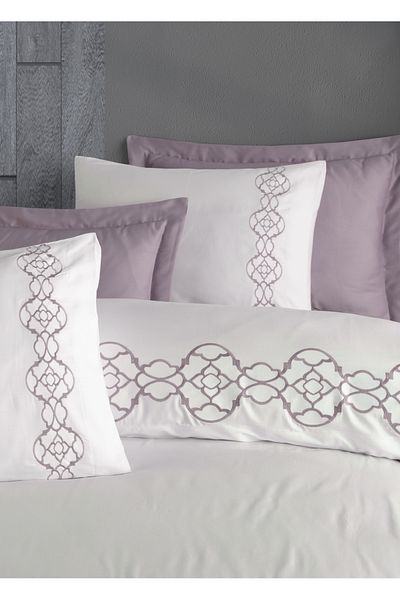 Dantela Victoria Powder Embroidered Duvet Cover and Jacquard Bedding Set