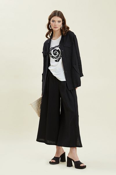 VERDA Suit with Lace Details