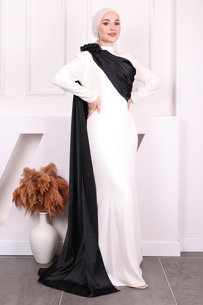 İmajButik Βραδινό φόρεμα με λεπτομέρεια Ecru Shoulder Rose
