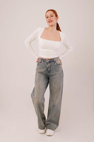 Kıvanç Moda Square Neck Basic White Blouse