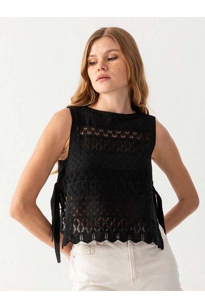 Irmak Kerekli Women's Black Openwork Sweater Knitwear Poncho 171710